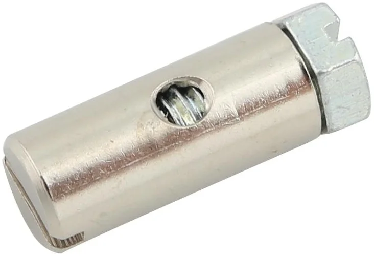 koempf24-1129956